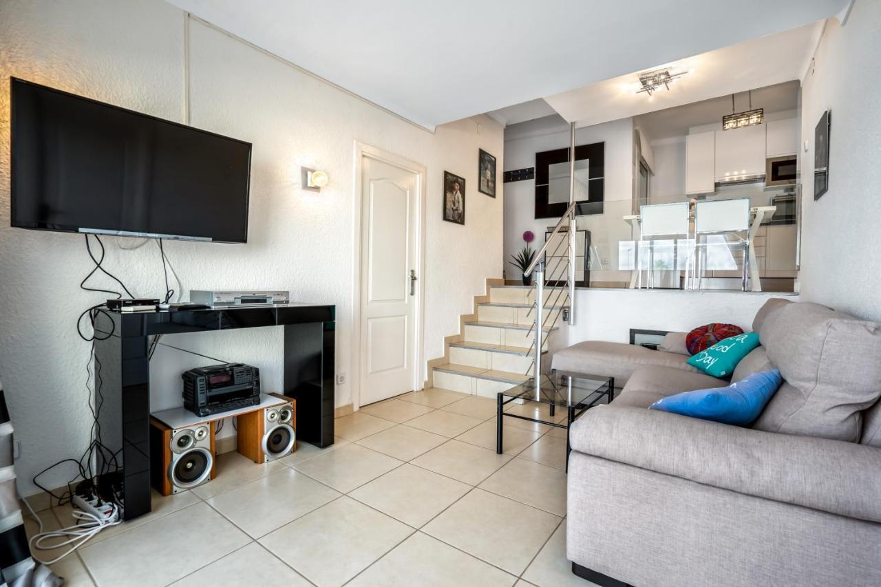 Апартаменти Apartamento Welcs Emp 018 Con Terraza Frente Al Mar Емпуріабрава Екстер'єр фото